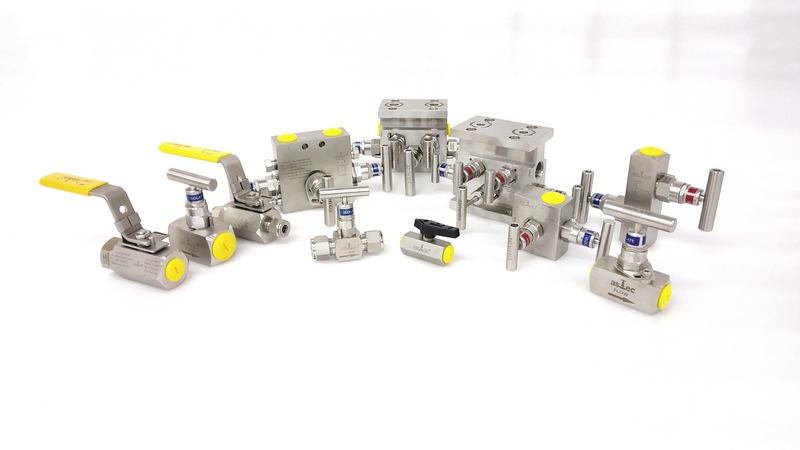 valve and manifold 5